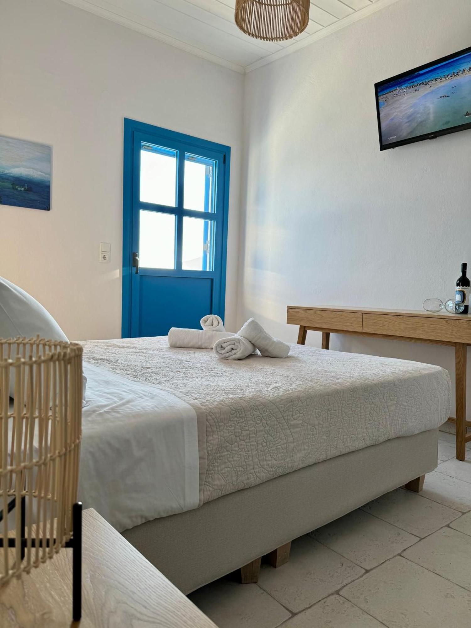 Agia Fotia Taverna Kerames